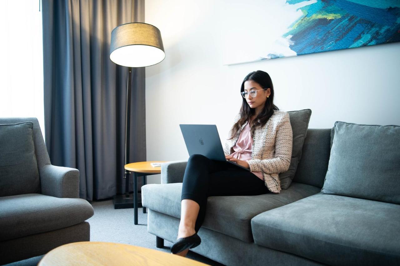 Holiday Inn Sydney St Marys By Ihg Exteriör bild