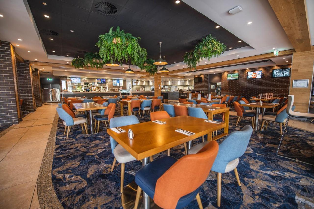 Holiday Inn Sydney St Marys By Ihg Exteriör bild
